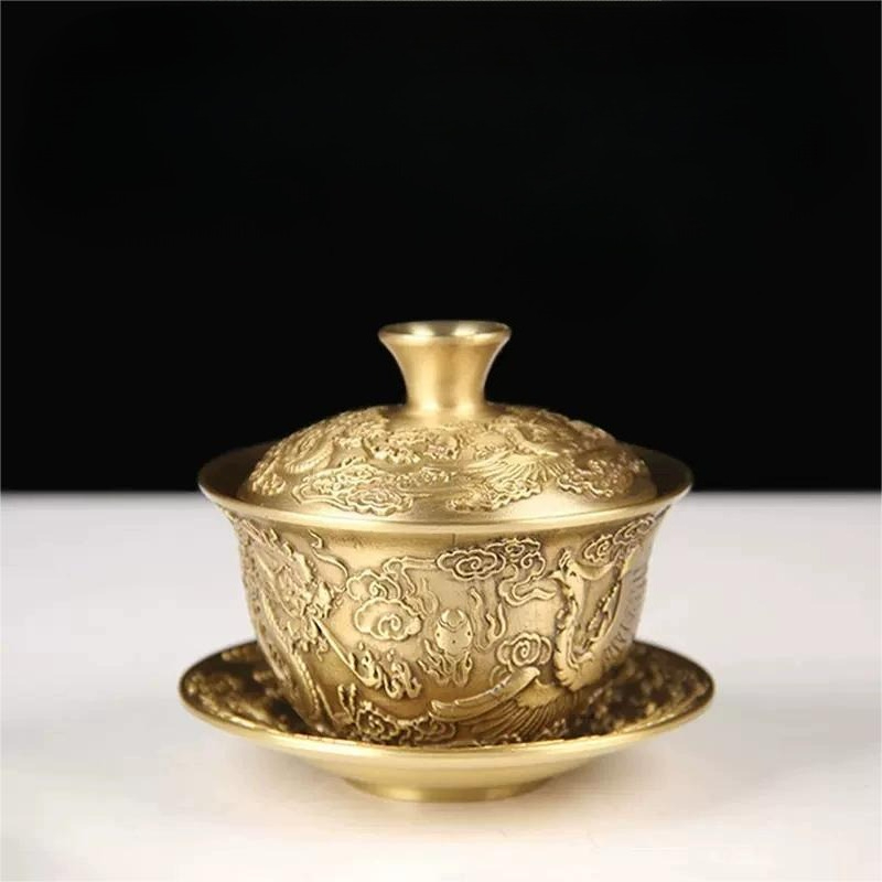 Vintage Brass Embossed Dragon  - Vintage Collectible Furniture 评论和价格