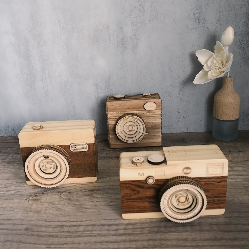 Vintage Wooden Camera Music Bo - Collectible Vintage Cameras 评论和价格